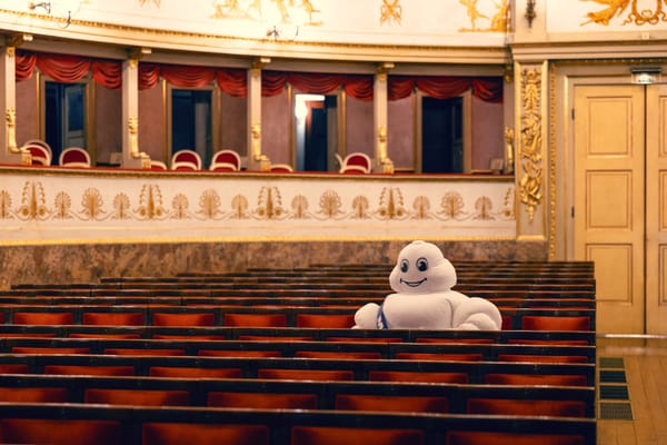 Tiramisu Balls and the Handsy Mayor 🖐🏻